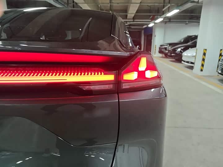 Changan Deepal L07, 2025 — фото 8 из 9
