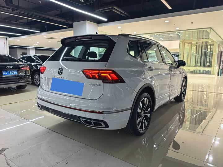 Volkswagen Tiguan L Pro, 2022 — фото 9 из 9