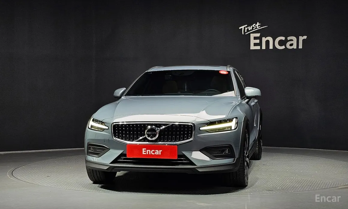 Volvo V60, 2021 — фото 3 из 12