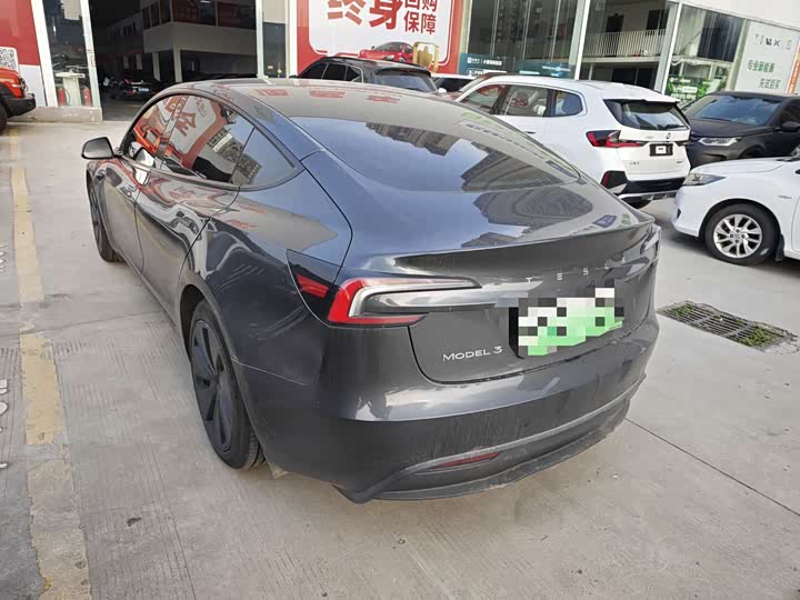 Tesla Model 3, 2024 — фото 5 из 9