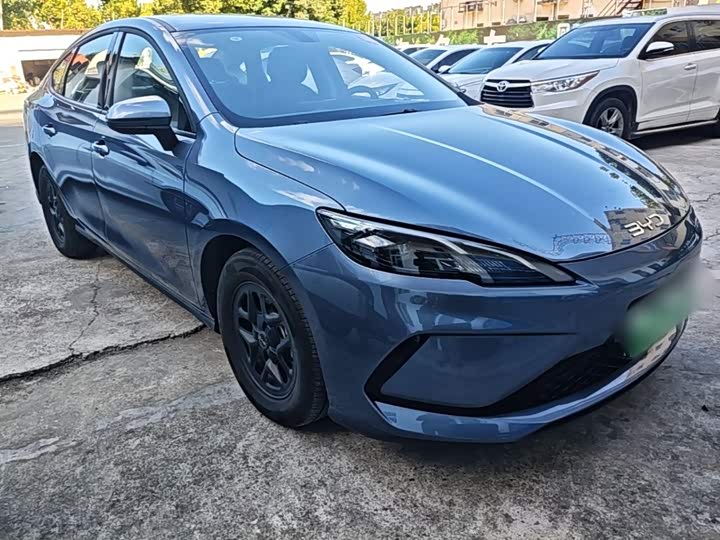 BYD Seal 05 DM-i Hybrid, 2025 — фото 4 из 9