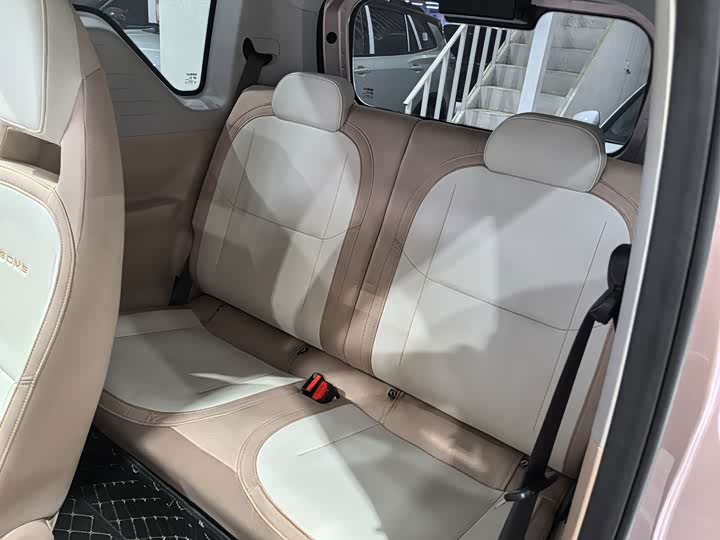 Geely Galaxy Panda Mini, 2024 — фото 8 из 9