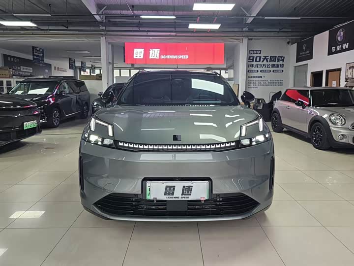Lynk & Co 08 EM-P Hybrid, 2023 — фото 2 из 9