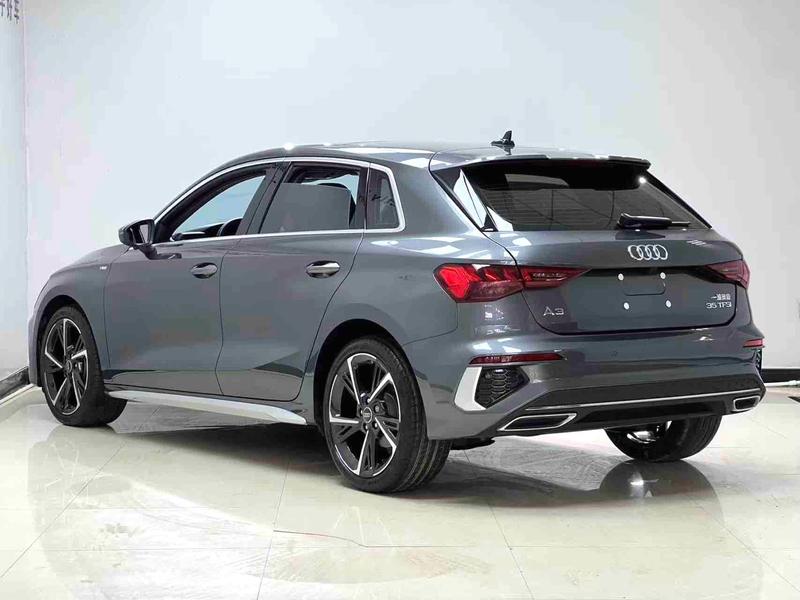Audi A3, 2024 — фото 3 из 10