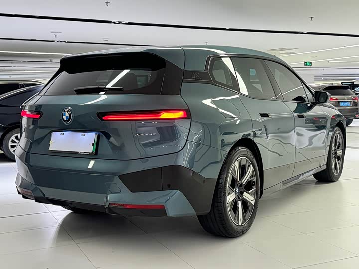 BMW iX, 2025 — фото 5 из 9