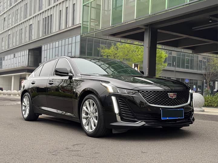 Cadillac CT5, 2023 — фото 3 из 9