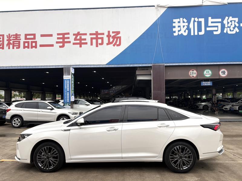 Dongfeng Aeolus Yixuan Max, 2022 — фото 4 из 12