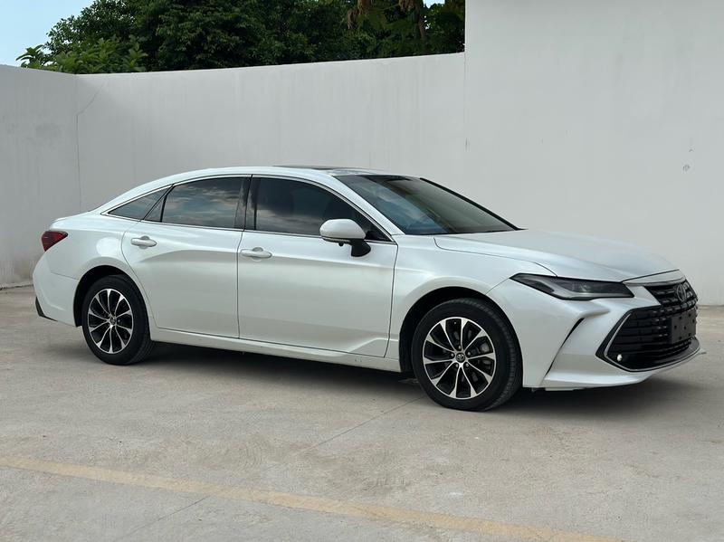Toyota Avalon, 2023 — фото 3 из 12