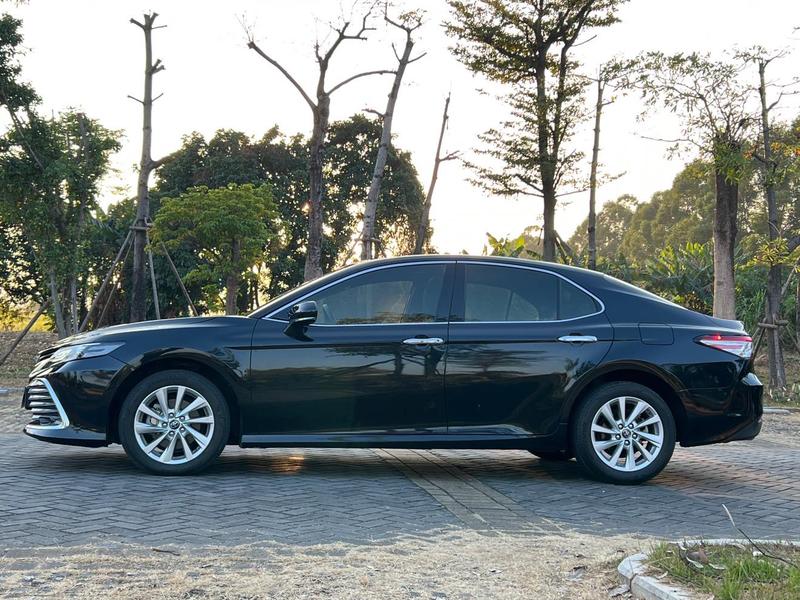 Toyota Camry, 2022 — фото 4 из 12