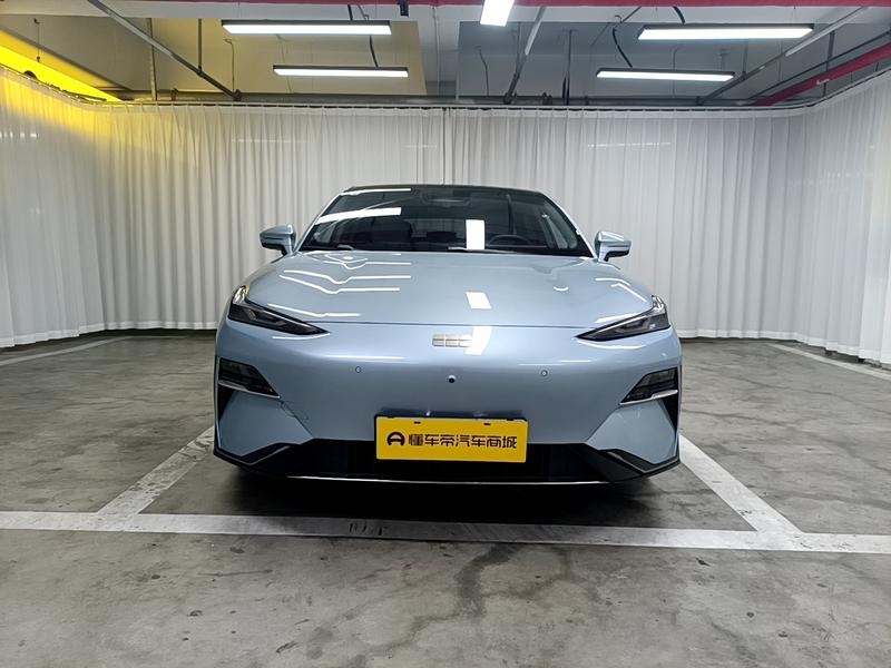 Geely Galaxy E8, 2025 — фото 2 из 12