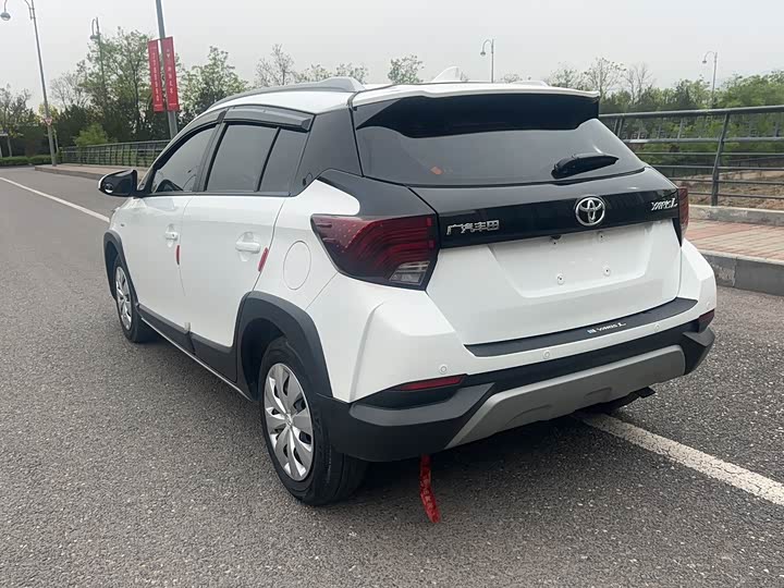 Toyota Yaris L Hatchback, 2022 — фото 9 из 9