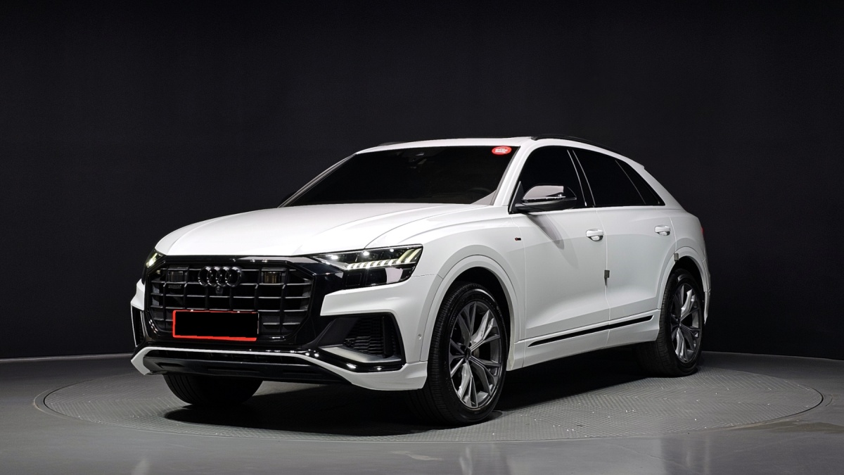 Audi Q8, 2022 — купить в Уфе под ключ