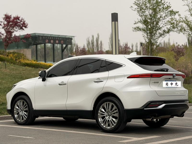 Toyota Harrier, 2023 — фото 5 из 12