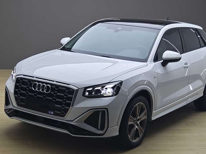 Audi Q2L, 2023 — фото 6 из 9