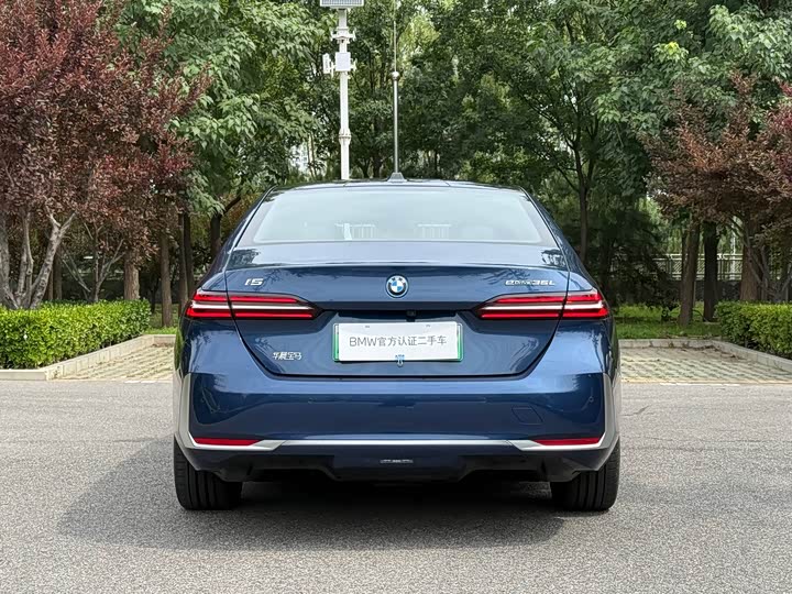 BMW i5, 2024 — фото 4 из 9