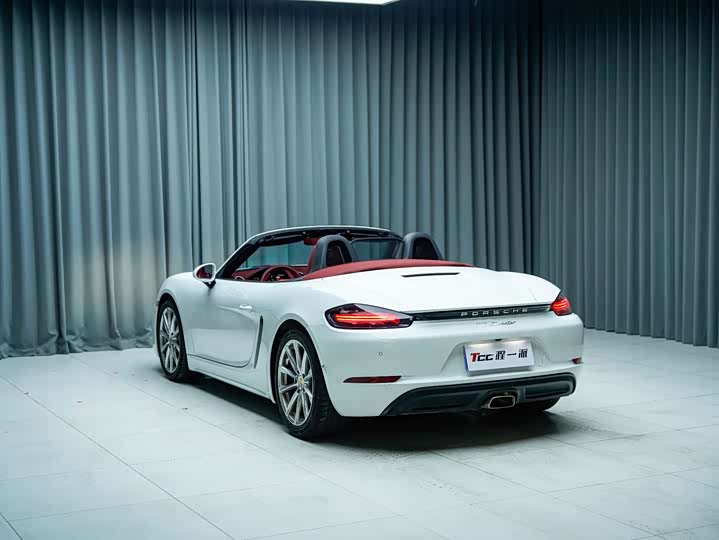 Porsche 718, 2022 — фото 8 из 9