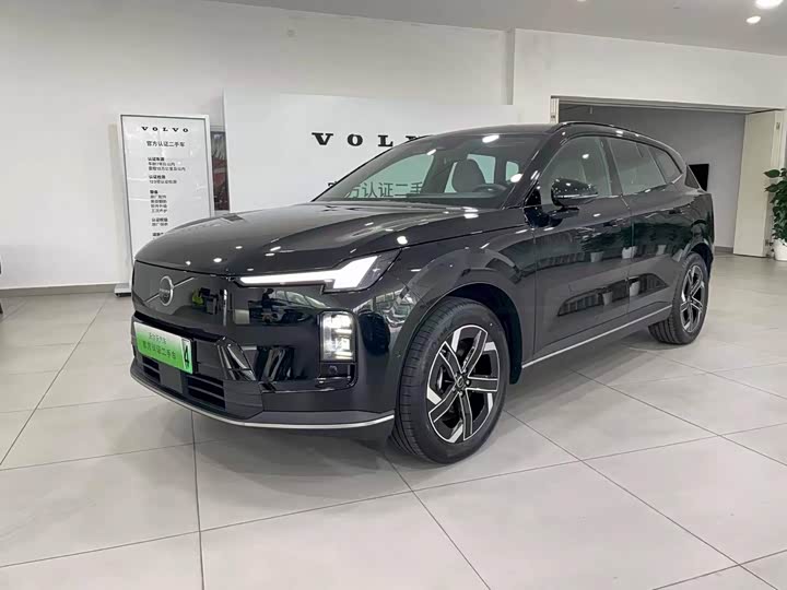 Volvo XC70 Hybrid, 2025 — купить в Владимире под ключ