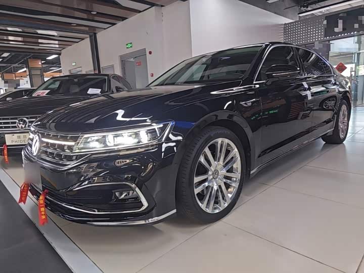 Volkswagen Phideon, 2022 — купить в Самаре под ключ