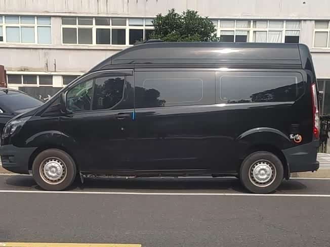 Ford Transit, 2022 — фото 2 из 9