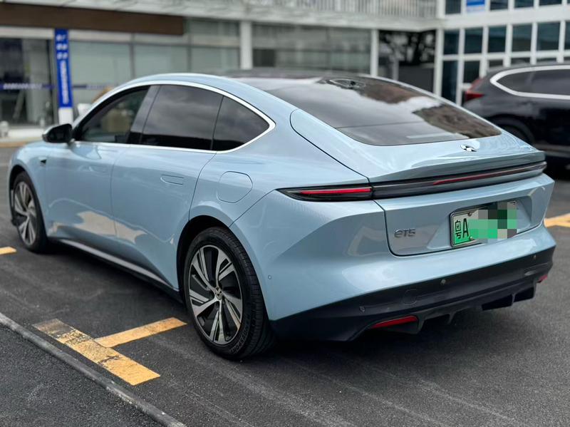 Nio ET5, 2023 — фото 4 из 12