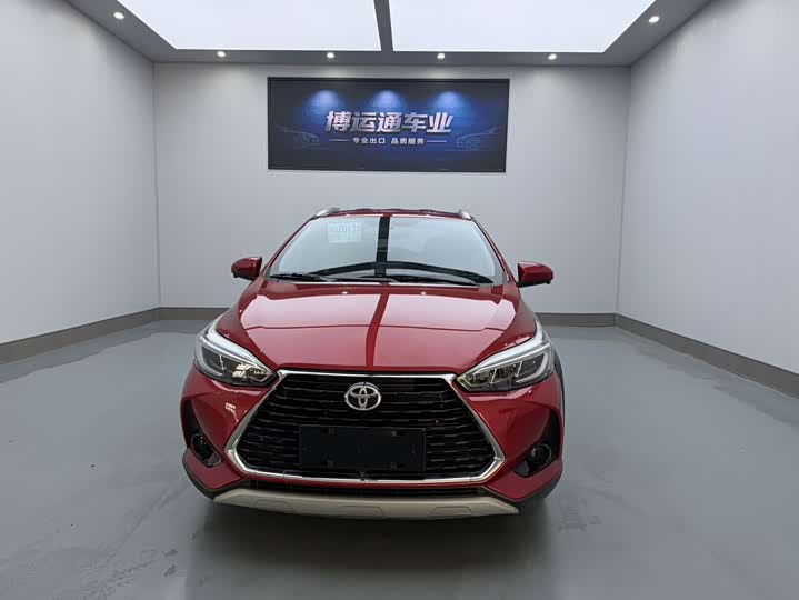 Toyota Yaris L Hatchback, 2022 — фото 2 из 9