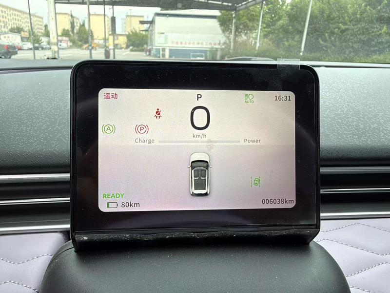 Dongfeng Yipai Nano 01, 2025 — фото 8 из 11