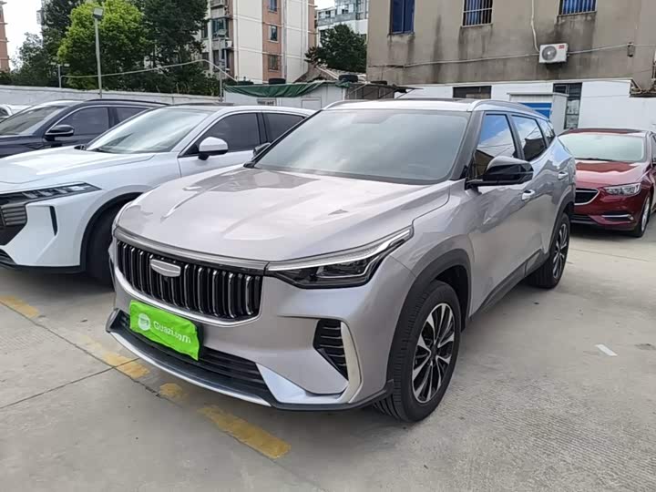 Geely Atlas, 2025 — фото 2 из 9