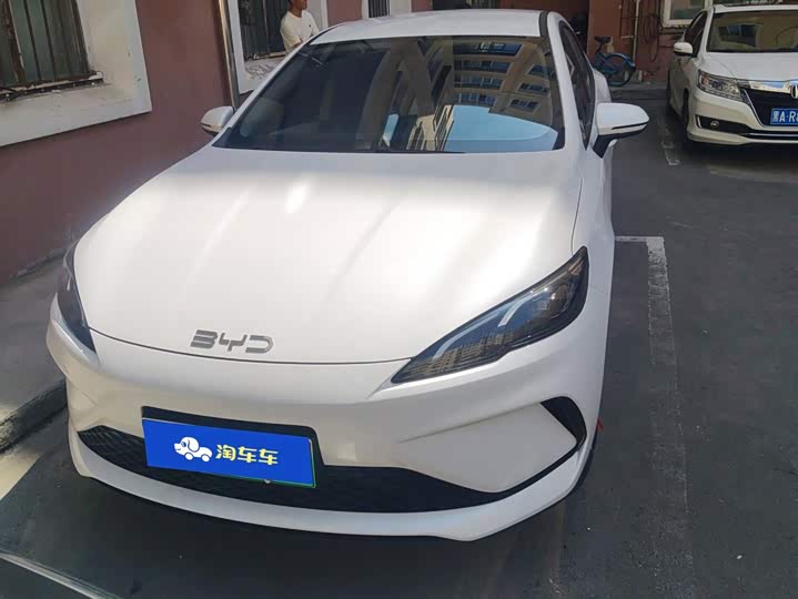 BYD Seal 05 DM-i Hybrid, 2025 — фото 2 из 9