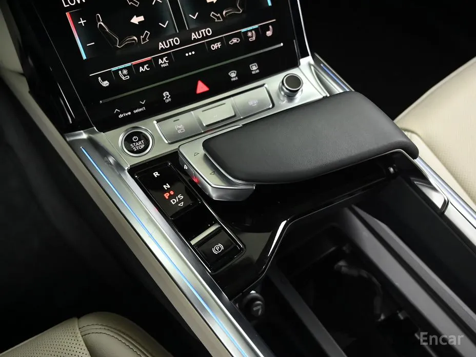 Audi Q8 e-tron, 2024 — фото 9 из 12