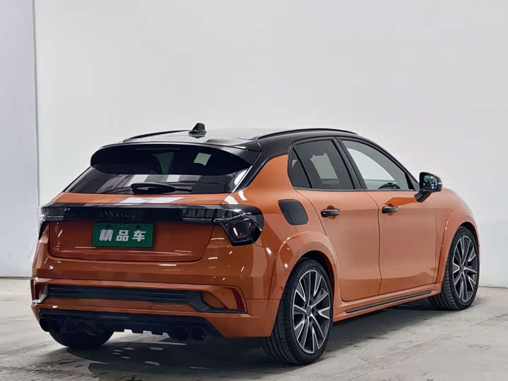 Lynk & Co 02 Hatchback, 2022 — фото 4 из 9