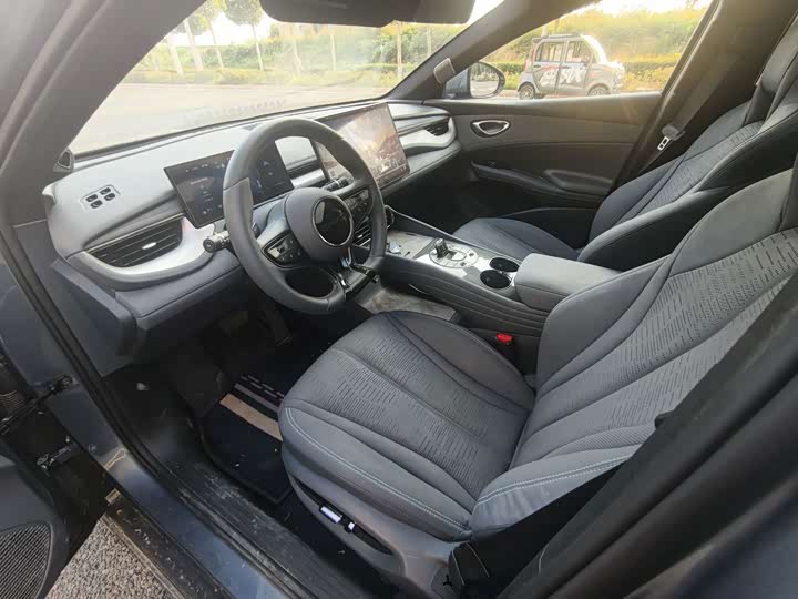 BYD Seal 06 GT, 2025 — фото 4 из 9