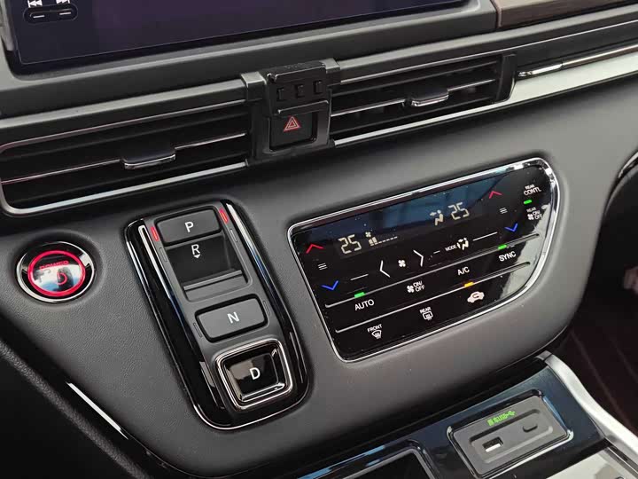 Honda Odyssey, 2022 — фото 7 из 9