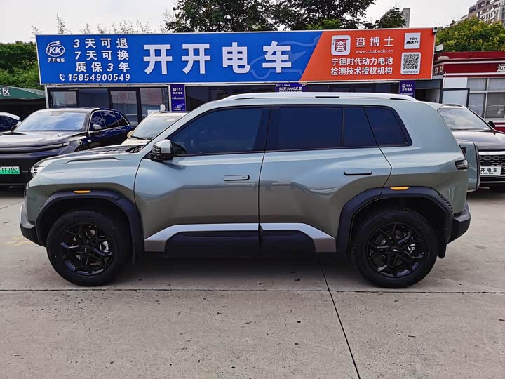 BYD FangChengBao Titanium 3 (Tai 3), 2025 — фото 4 из 9
