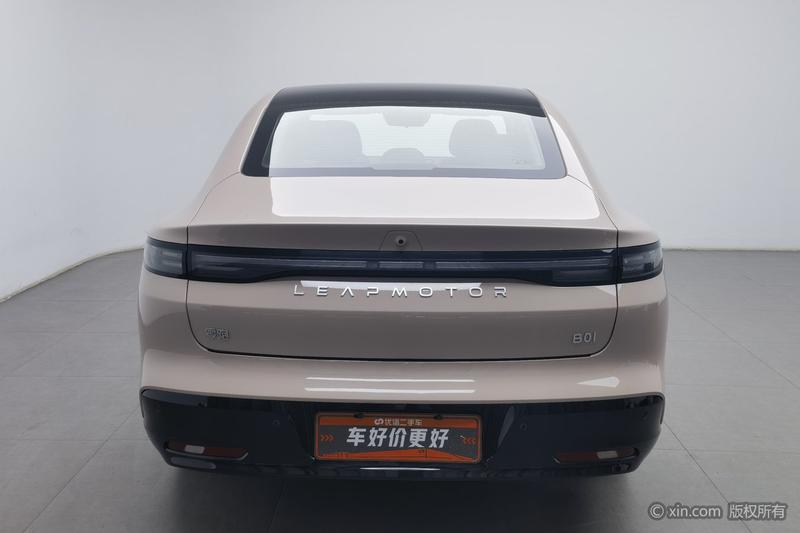 Leapmotor B01, 2025 — фото 3 из 12