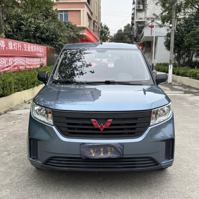 Wuling Hongguang Plus, 2021 — фото 2 из 9