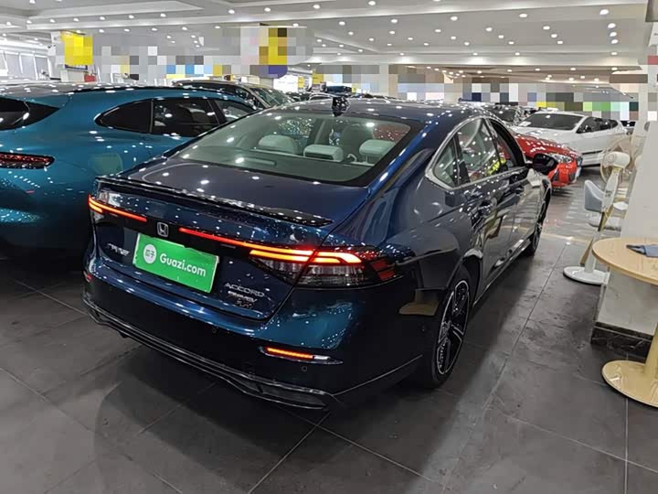 Honda Accord Hybrid, 2023 — фото 7 из 9