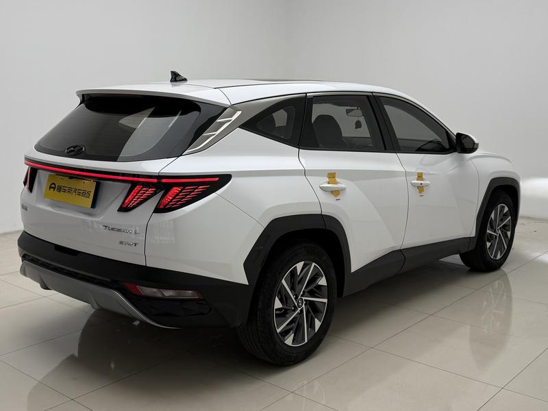 Hyundai Tucson L, 2022 — фото 7 из 12