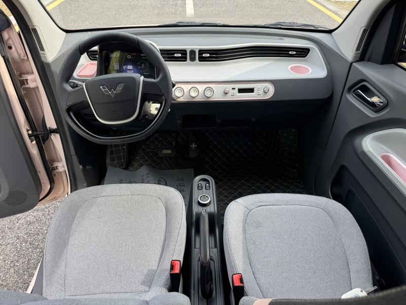 Wuling Mini EV, 2022 — фото 6 из 12
