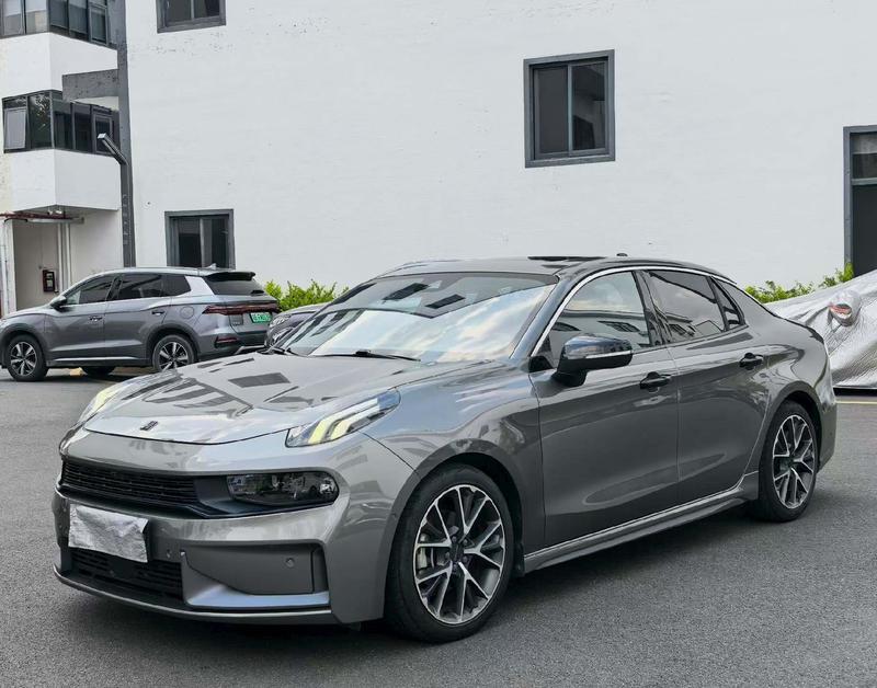 Lynk & Co 03, 2022 — купить в Санкт-Петербурге под ключ