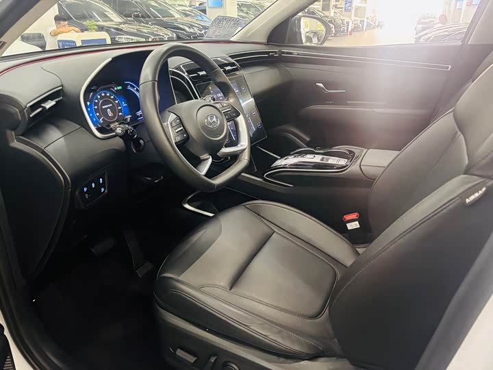 Hyundai Tucson L, 2024 — фото 4 из 9