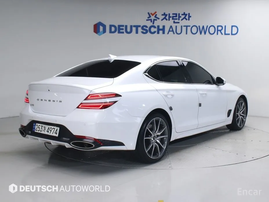 Genesis G70, 2023 — фото 2 из 12