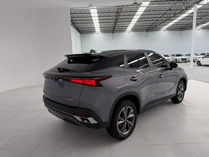 Chery Omoda C5, 2022 — фото 8 из 9