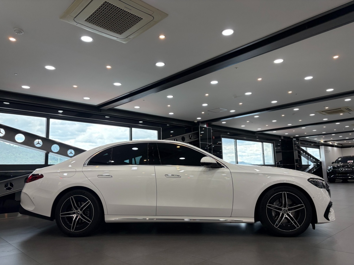 Mercedes-Benz E-Class, 2025 — фото 4 из 12