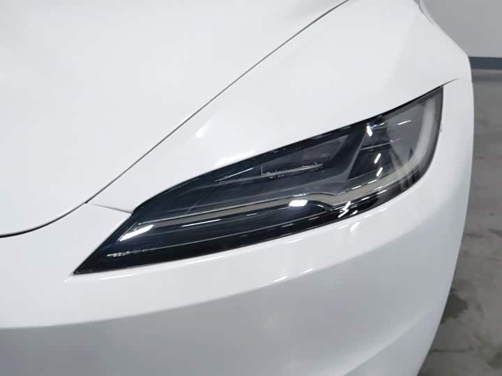 Tesla Model 3, 2025 — фото 7 из 9