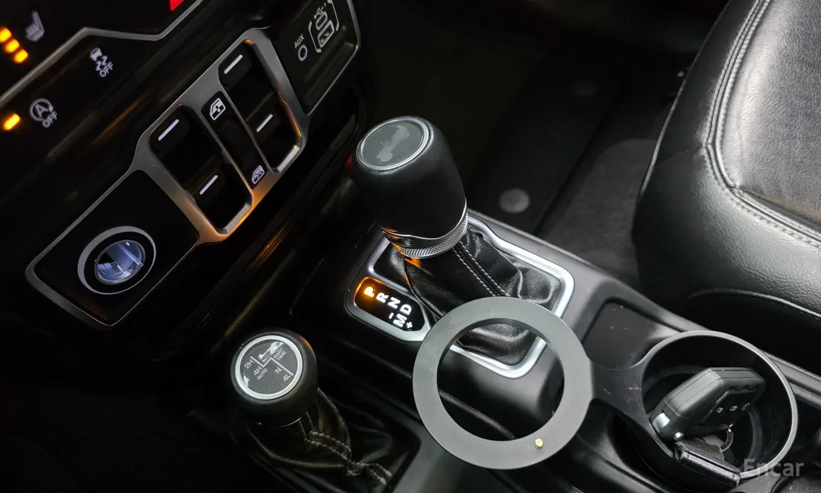 Jeep Wrangler, 2022 — фото 9 из 12
