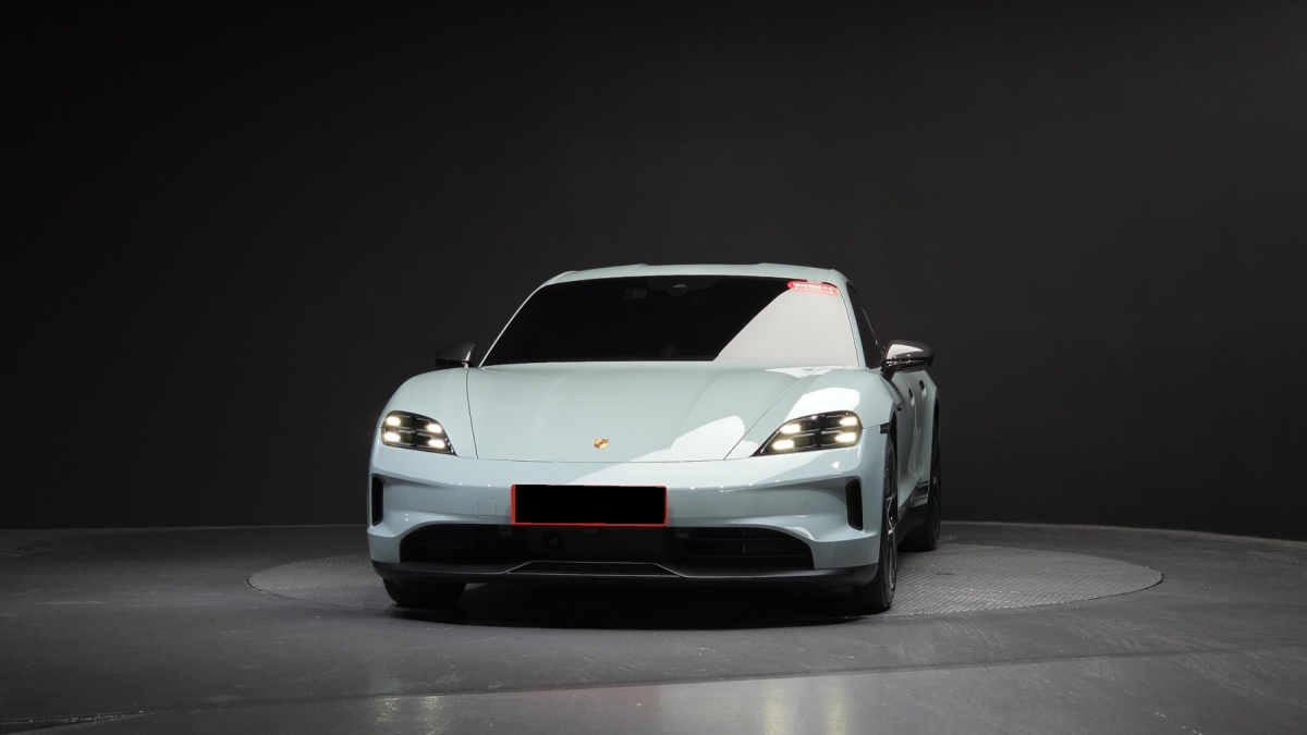 Porsche Taycan, 2024 — фото 3 из 12