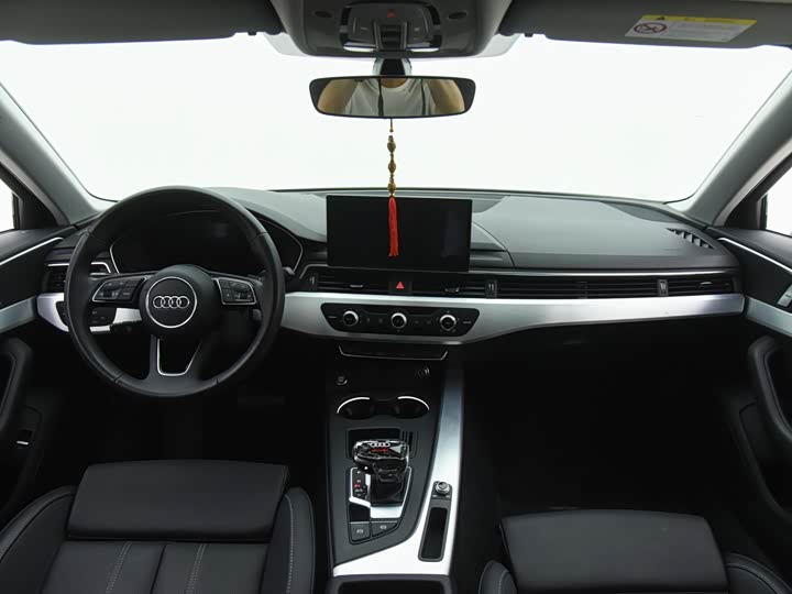 Audi A4L, 2023 — фото 8 из 9