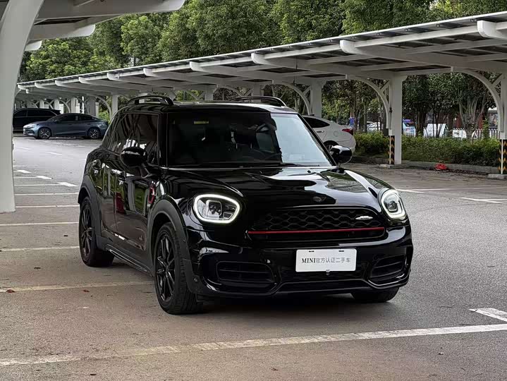 Mini Countryman JCW, 2022 — фото 5 из 9