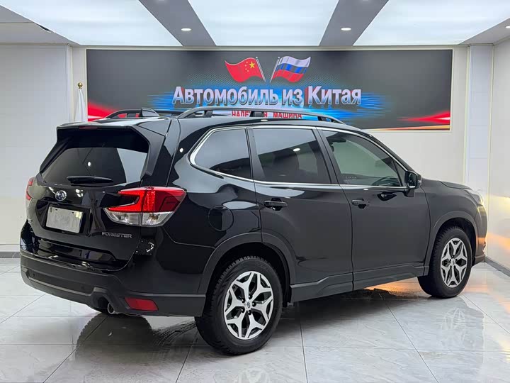 Subaru Forester, 2022 — фото 4 из 9