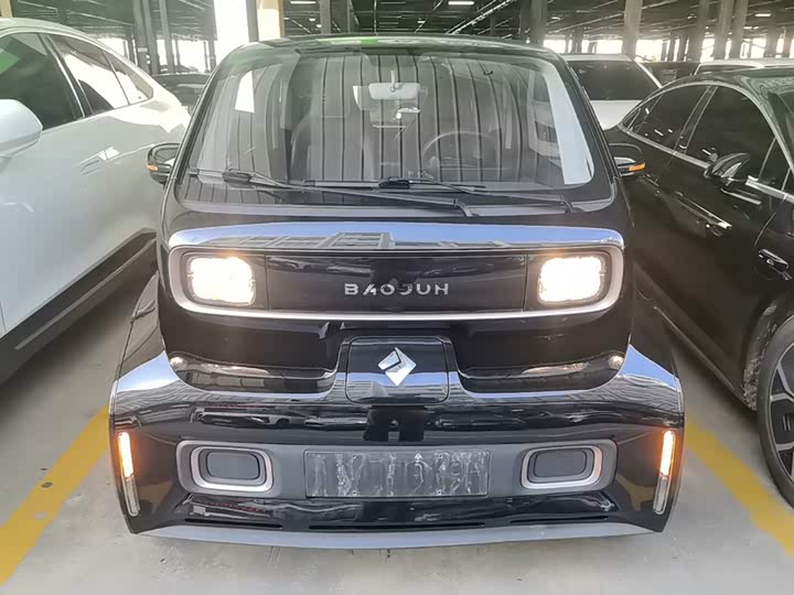 Baojun KiWi EV, 2022 — фото 3 из 9